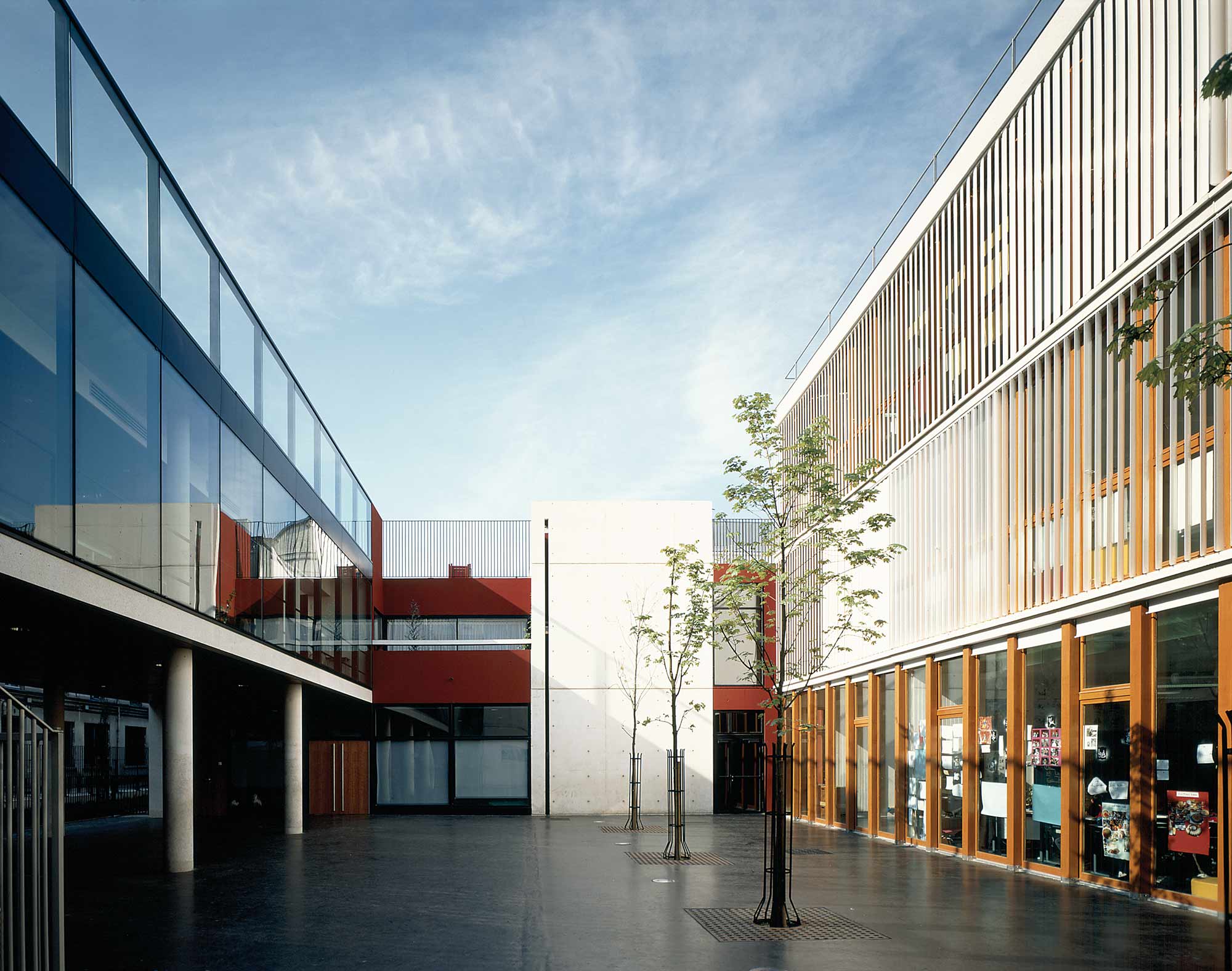 Ecole polyvalente Saint-Louis à Paris 10eme