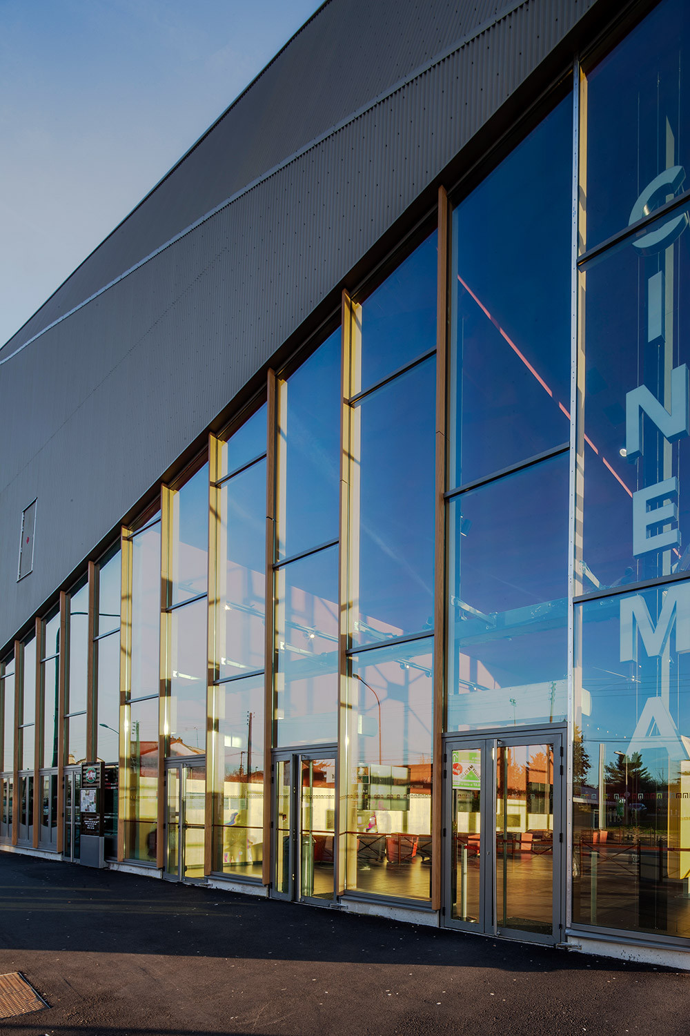 Cinéma MEGARAMA à Montigny-Lès-Cormeilles